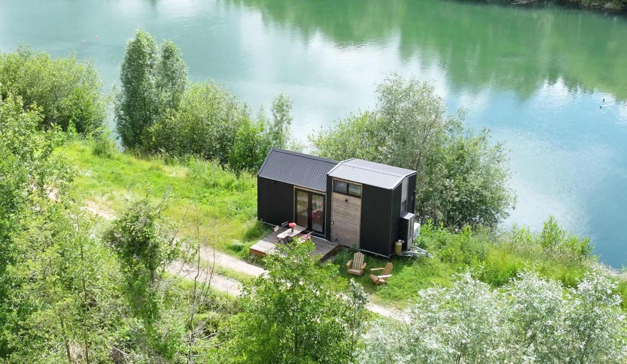 Ezy House 1 By Tiny Away Villa Ezy-sur-Eure Exterior photo